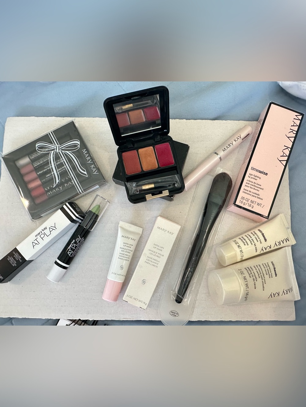 Lot of 8 Mary Kay Cosmetics Products- Discontinued-New-Never Used